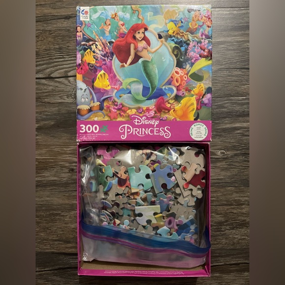 Ceaco - Disney - The Little Mermaid - Oversized 300 Piece Jigsaw Puzzle 🧩 - Picture 2 of 8